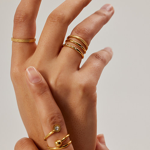 Anéis chapeados ouro 18K redondos de aço inoxidável do estilo simples do estilo do INS