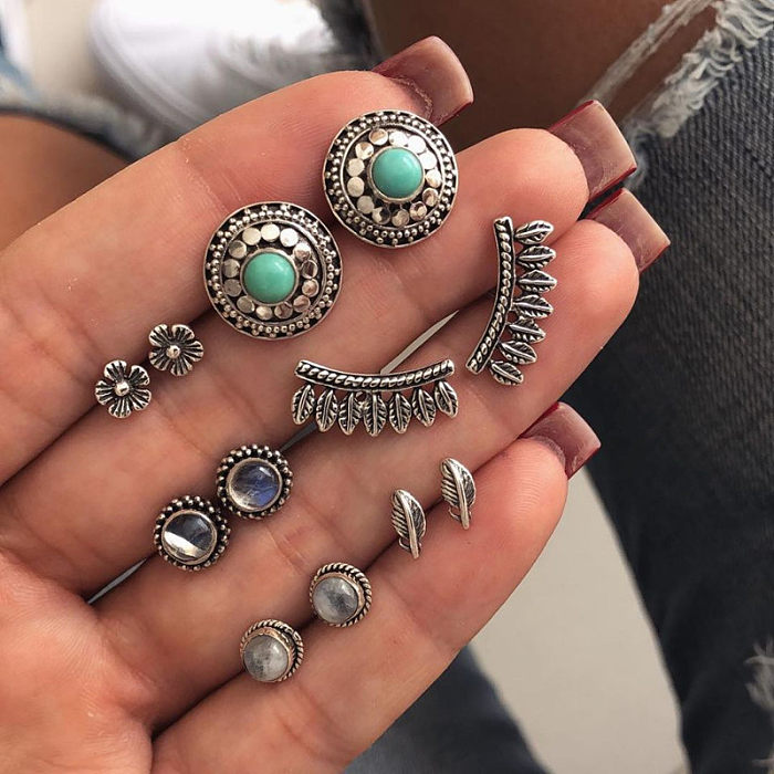 Fashion Simple Style Classic Style Geometric Artificial Gemstones Alloy Copper Plating Zircon Ear Studs