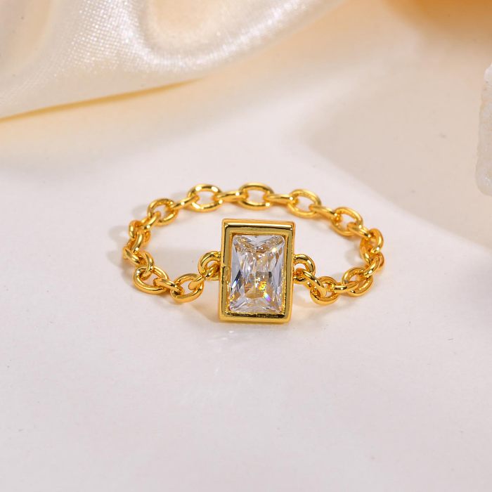 Anéis banhados a ouro geométricos elegantes do zircão do embutimento do chapeamento de bronze do estilo simples
