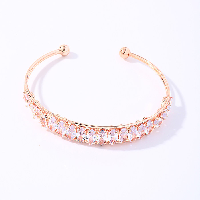 Estilo simples brilhante cor sólida chapeamento de cobre embutimento zircão banhado a ouro pulseira