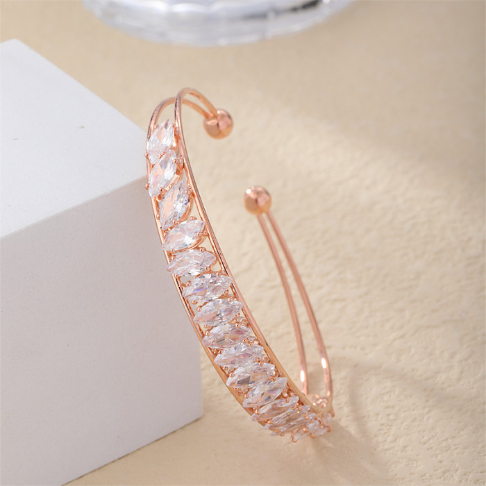 Simple Style Shiny Solid Color Copper Plating Inlay Zircon Gold Plated Bangle