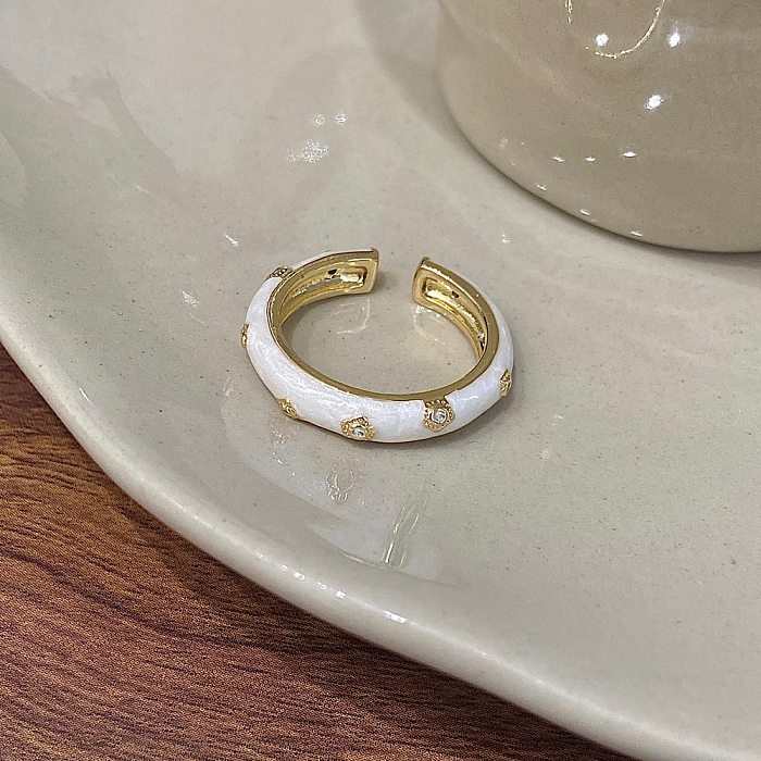 Runde offene Kupfer-Emaille-Ringe im modernen Stil