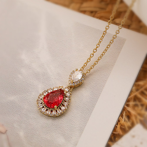 Vintage Style Simple Style Commute Geometric Copper Plating Inlay Zircon 18K Gold Plated Pendant Necklace