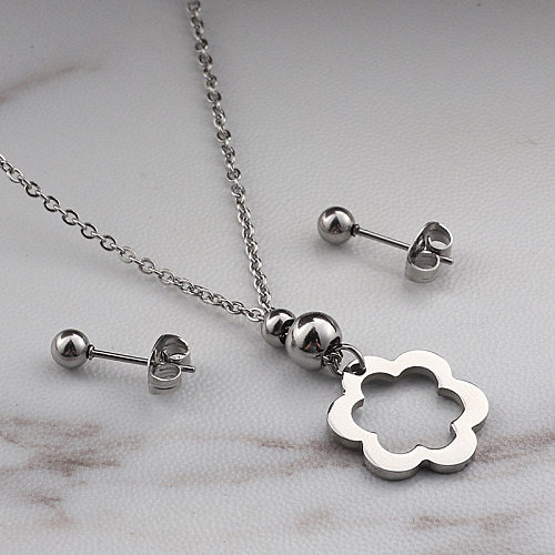 Korean Style Simple Hollow Small Flower Necklace Set Wholesale