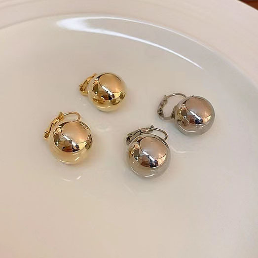 1 par de pendientes chapados en oro y cobre chapados geométricos de estilo simple