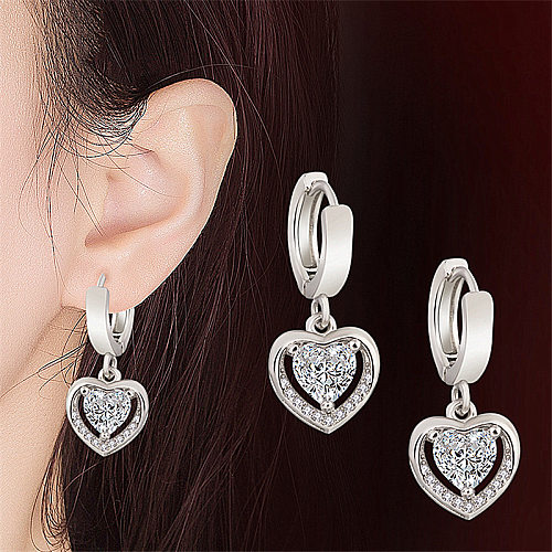 1 paire de boucles d'oreilles élégantes en forme de cœur, incrustation de cuivre et de Zircon plaqué or blanc