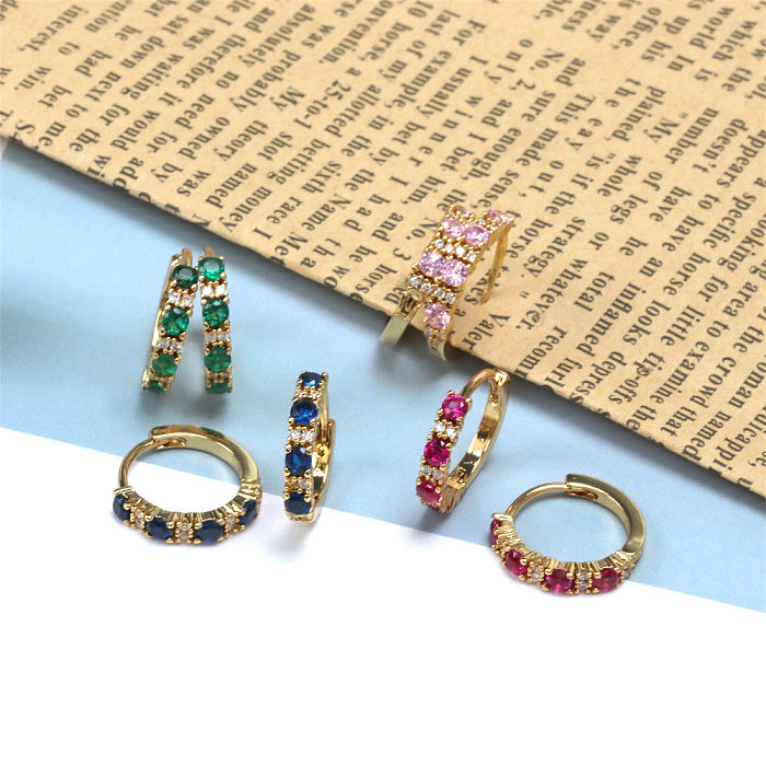 Brincos circulares banhados a ouro de cobre com retenção de cor de diamante micro-cor incrustada feminina