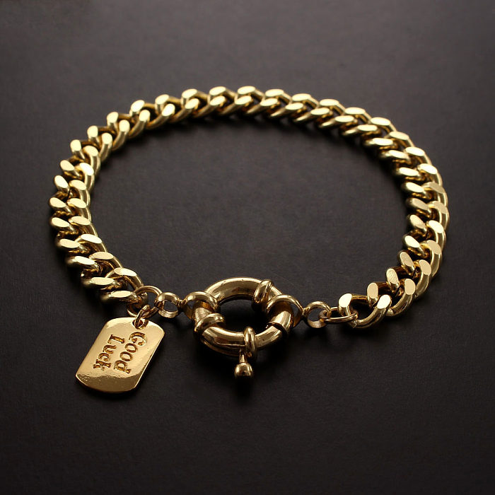 Bracelets de zircon incrustés de cuivre carrés de style classique