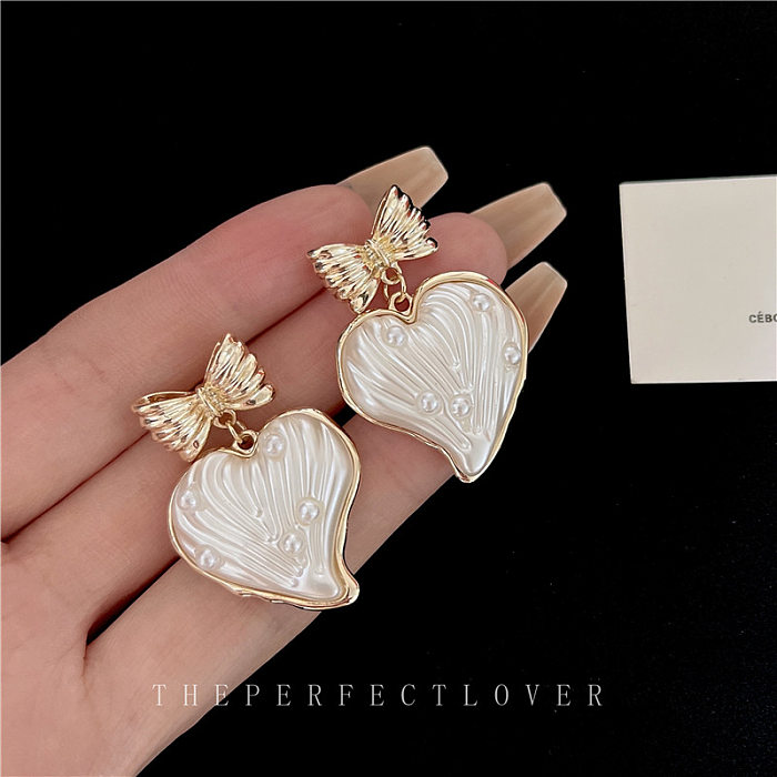 1 Pair Retro Heart Shape Plating Inlay Copper Artificial Pearls Drop Earrings