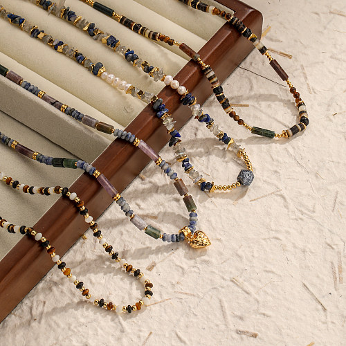Halskette mit Anhänger in Herzform im Vintage-Stil, verkupfert, 14 Karat vergoldet