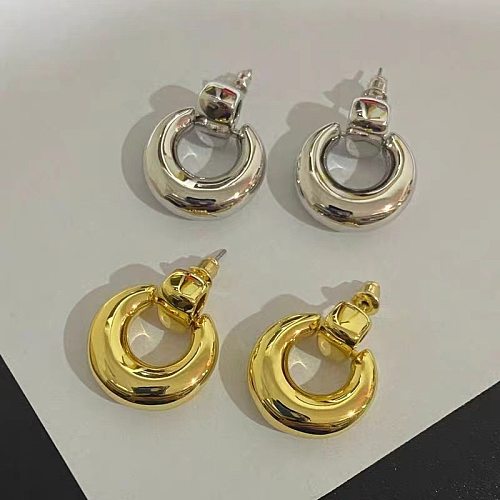1 paire de boucles d'oreilles rétro en forme de cercle, couleur unie, plaqué cuivre plaqué or