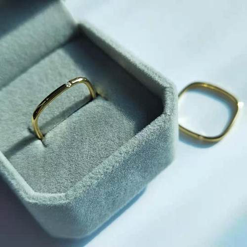 Titanium Steel Gold Small Square Ring Gift Popular Jewelry Titanium Steel Square Ring