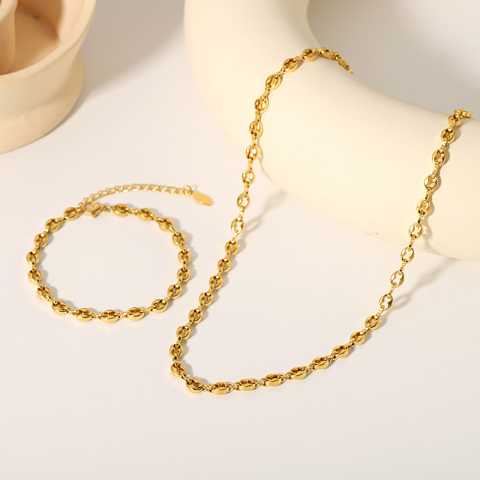 Collier de bracelets plaqués or 18 carats en acier inoxydable de couleur unie de style simple de style IG