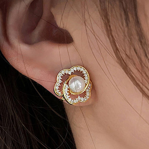 1 paire de clous d'oreilles en Zircon, incrustation de fleurs de Style Simple, perles artificielles en cuivre