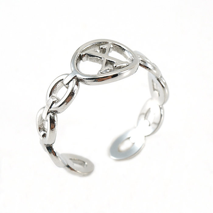 Retro-Buchstabe, offener Ring aus Titanstahl mit Aushöhlung, 1 Stück