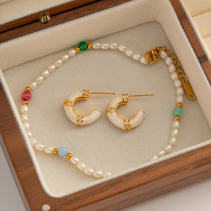 1 par de pinos de orelha banhados a ouro 18K, estilo moderno, formato C, esmaltado, cobre, diamante artificial