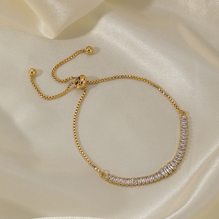 Pulseiras elegantes banhadas a ouro 18K com revestimento de cobre de cor sólida brilhante com zircônia