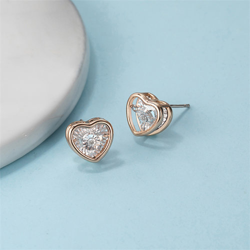 1 paire de clous d'oreilles plaqués or Rose, Style Simple, en forme de cœur, incrustation de fleur en cuivre et diamant