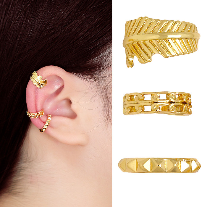 1 par de algemas de orelha banhadas a ouro 18K, estilo simples, estilo romano, folhas em formato de coração