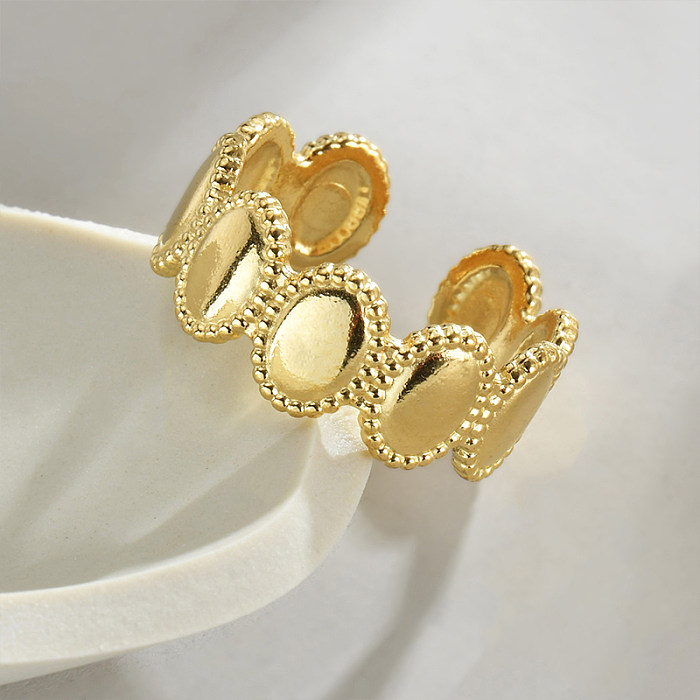 Offene Ringe im schlichten Stil mit einfarbiger Edelstahlbeschichtung und 14-Karat-Vergoldung