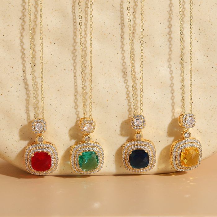 Süße quadratische Halskette mit 14-karätigem vergoldetem Zirkon-Inlay und Zirkon-Anhänger