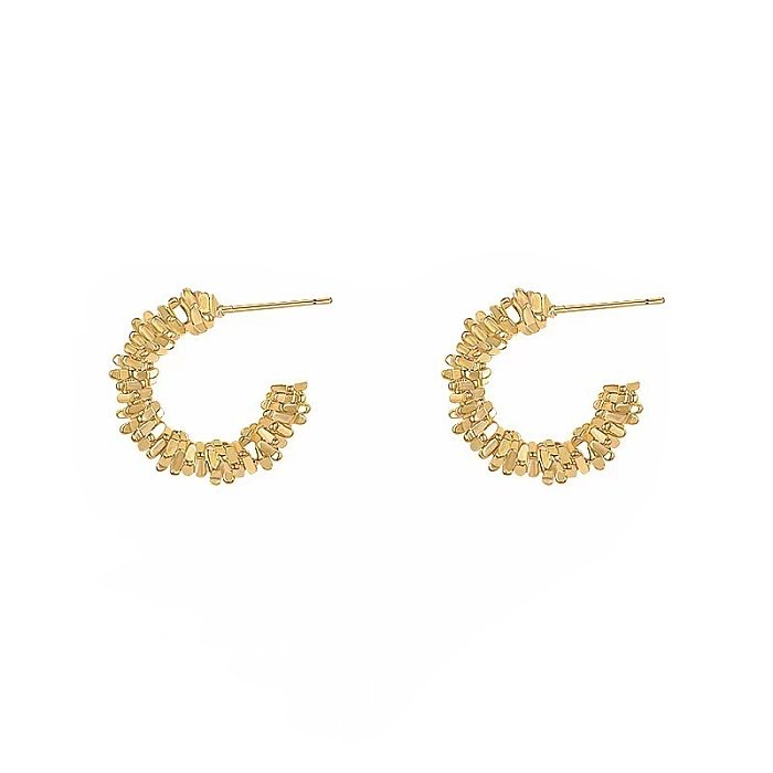 1 par de pendientes elegantes chapados en oro y cobre con forma de C Retro