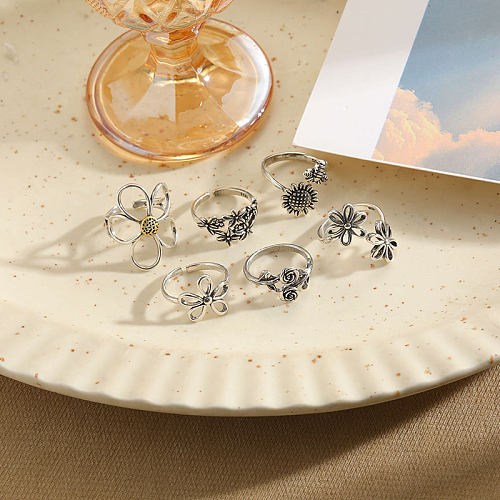 Anéis abertos assimétricos de cobre estilo flor vintage