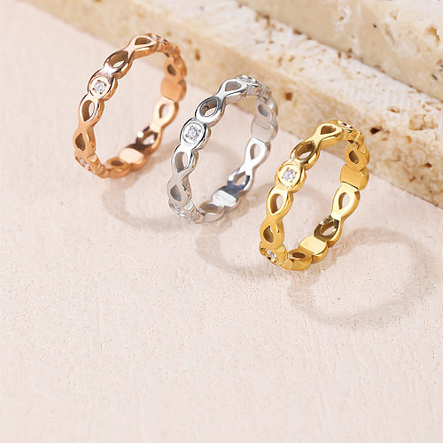 El estilo simple agita los anillos de diamantes artificiales de acero titanio a granel