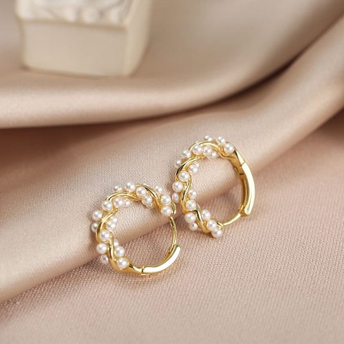 1 Paar elegante geometrische Überzug-Inlay-Ohrringe aus Kupfer mit künstlichen Perlen