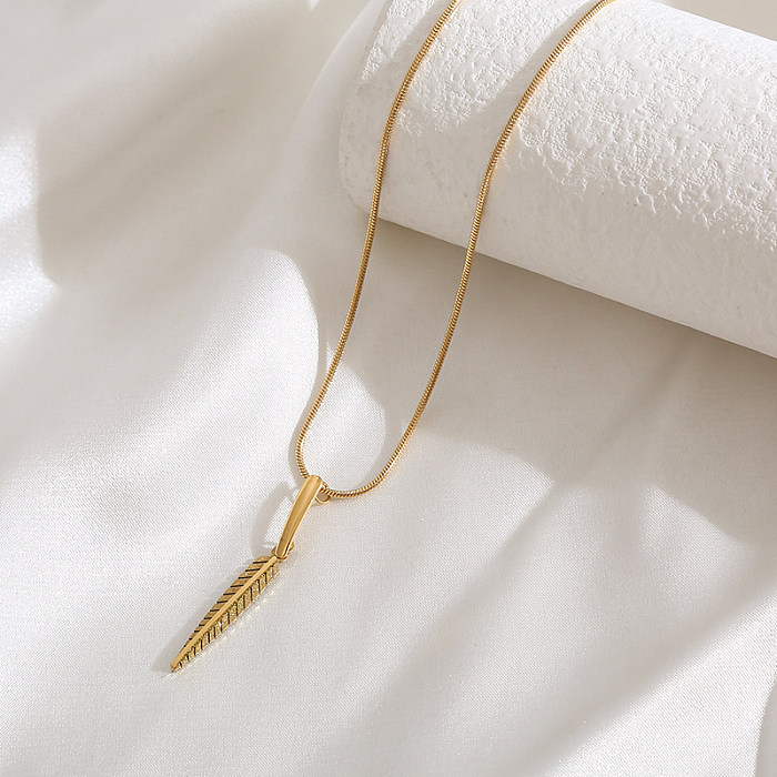 Einfache Art-Pendel-Blatt-Stern-Titanstahl-Überzug-vergoldete Armbänder-Halskette