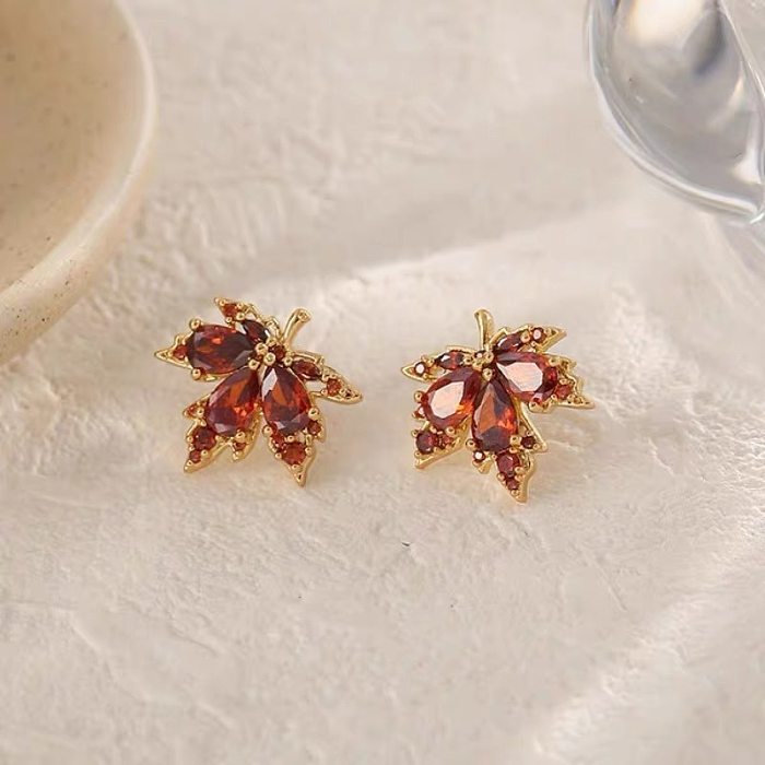 Fashion Maple Leaf Copper Plating Inlay Zircon Necklace