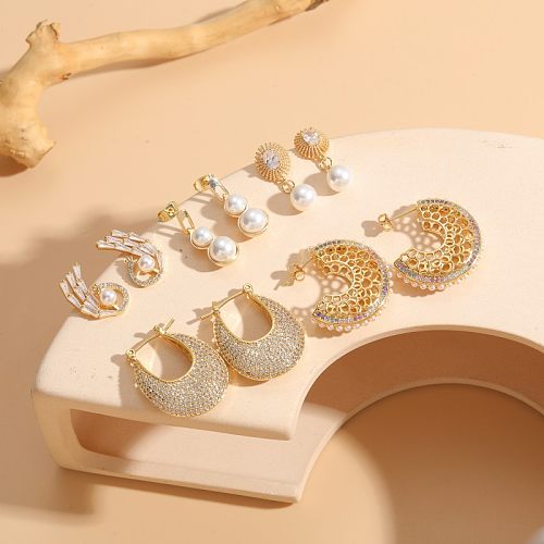 1 paire de boucles d'oreilles plaquées or 14 carats, Style classique élégant, incrustation asymétrique géométrique en cuivre et Zircon