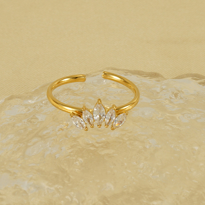 Elegante, schlichte offene Ringe mit Krone, Edelstahleinlage, Zirkon und 18 Karat vergoldet