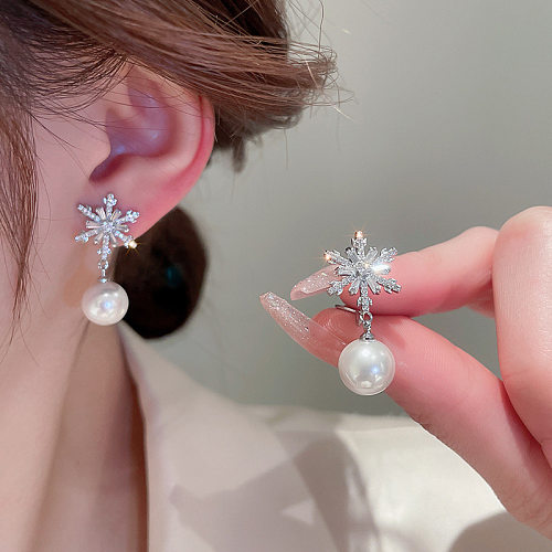Boucles d'oreilles pendantes élégantes en forme de flocon de neige, incrustation de cuivre, perles et Zircon, 1 paire