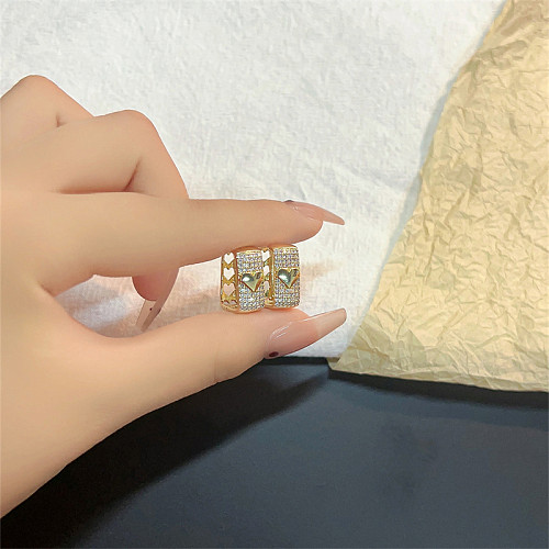 1 Paar lässige, süße, quadratische, herzförmige Überzug-Inlay-Kupfer-Zirkon-Weißgold-Ohrringe