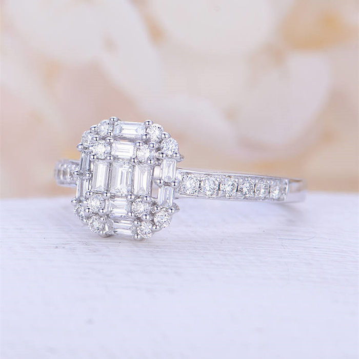 Full Diamond Micro-encrusted Zircon Copper Ring Women's Fashion Engagement Hand Jewelry
