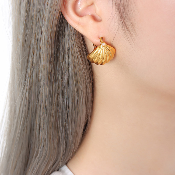 Boucles d'oreilles en acier titane géométrique rétro plaquées or 18 carats
