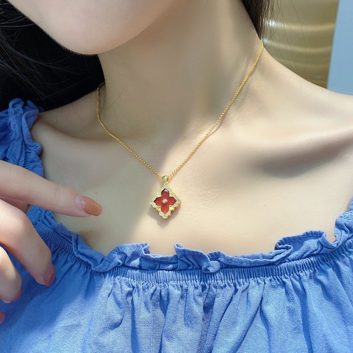 Simple Style Four Leaf Clover Copper Plating Gold Plated Pendant Necklace