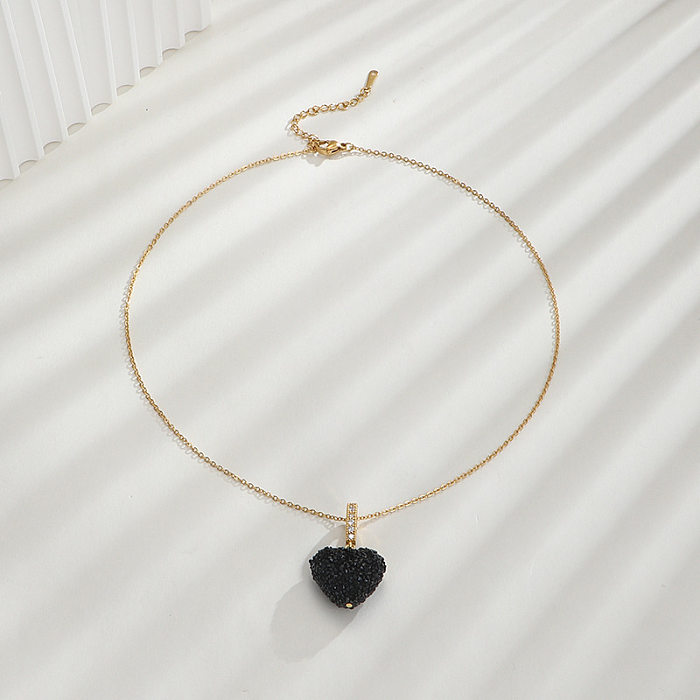 Collier avec pendentif en Zircon et incrustation de cuivre en forme de cœur, 1 pièce
