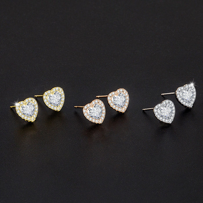 1 par de brincos de orelha de zircônia de cobre branco estilo simples em formato de coração