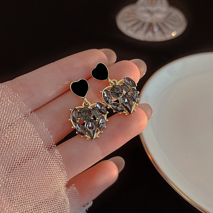 1 Pair Casual Simple Style Round Heart Shape Plating Inlay Copper Zircon Earrings