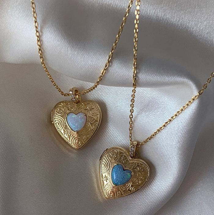 Colar com pingente banhado a ouro 18K em formato de coração estilo simples streetwear