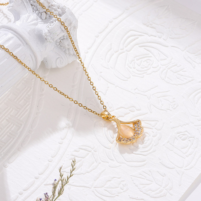 Collier pendentif en Zircon opale avec incrustation de cuivre de feuille de Ginkgo de Style Simple IG