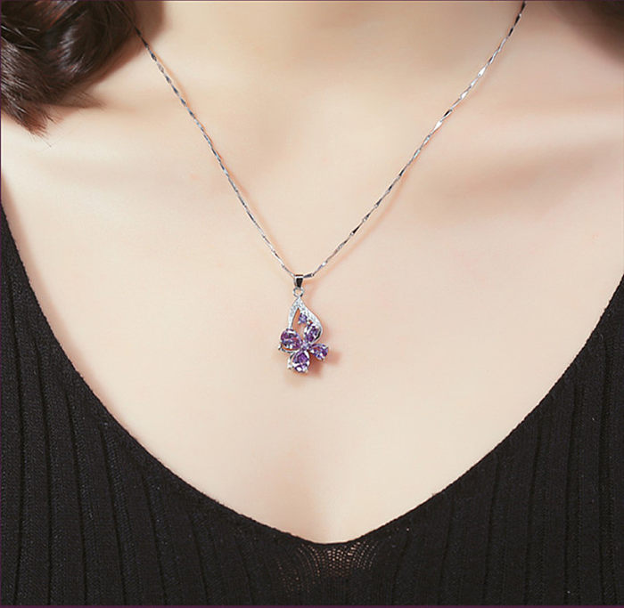 Korean Four-leaf Clover Amethyst Pendant Four-leaf Clover Diamond Necklace Clavicle Chain