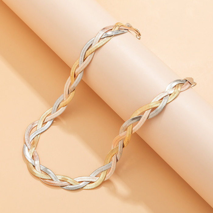 Collier de bracelets de placage en acier titane torsadé de style classique rétro