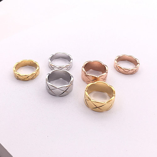 1 pièce d'anneaux de placage en acier inoxydable en forme de losange de style simple