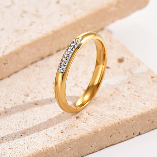 Estilo simples estilo coreano redondo chapeamento de aço inoxidável strass anéis banhados a ouro 14K