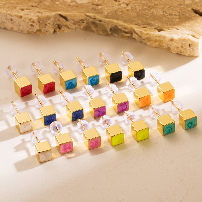 زوج واحد من أقراط الأذن المربعة المصنوعة من النحاس المطلي بالذهب عيار 1 قيراط طراز INS