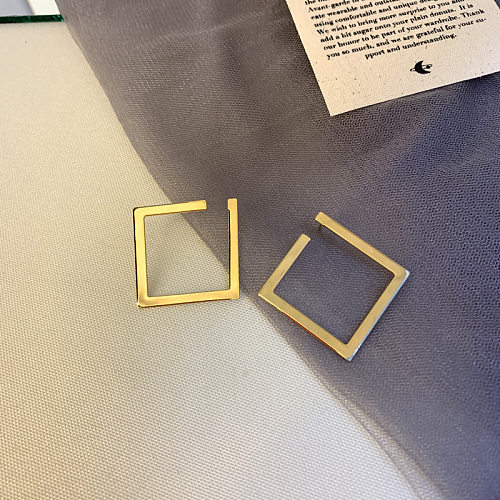 1 par de brincos de orelha banhados a ouro com revestimento de cobre quadrado estilo simples