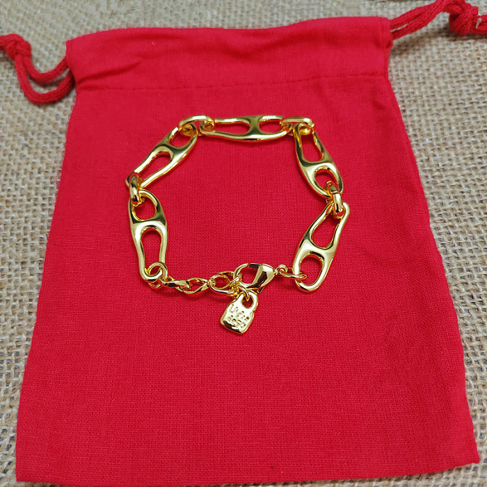Collar plateado plata de las pulseras del chapado en cobre del candado de letra del estilo simple del estilo clásico